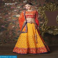 Hetanshi lehenga on offer only TEXTILE DEAL