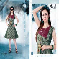 Kinti Sui Dhaga Wholesale Ready Made Tops