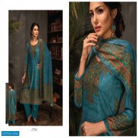 Rivaa Shaneel Wholesale Velvet Digital Printed Winter Salwar Kameez