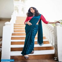 Kashvi Naari Wholesale Fancy Fabrics Indian Sarees