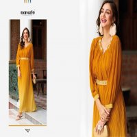 Zaveri Fabelle Wholesale Georgette With Crushed And Hand Work With Inner Gowns