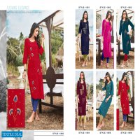 Woman Junction Red Rose Wholesale 3 quarter Sleeves Kurtis