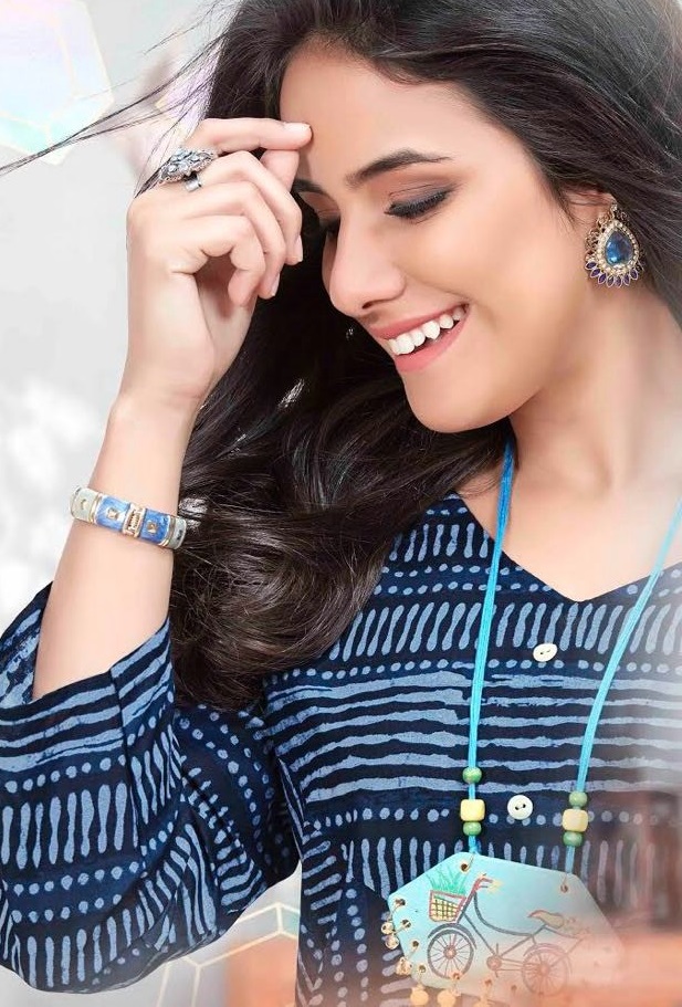 iris noor Wholesale ready made Top with bottom