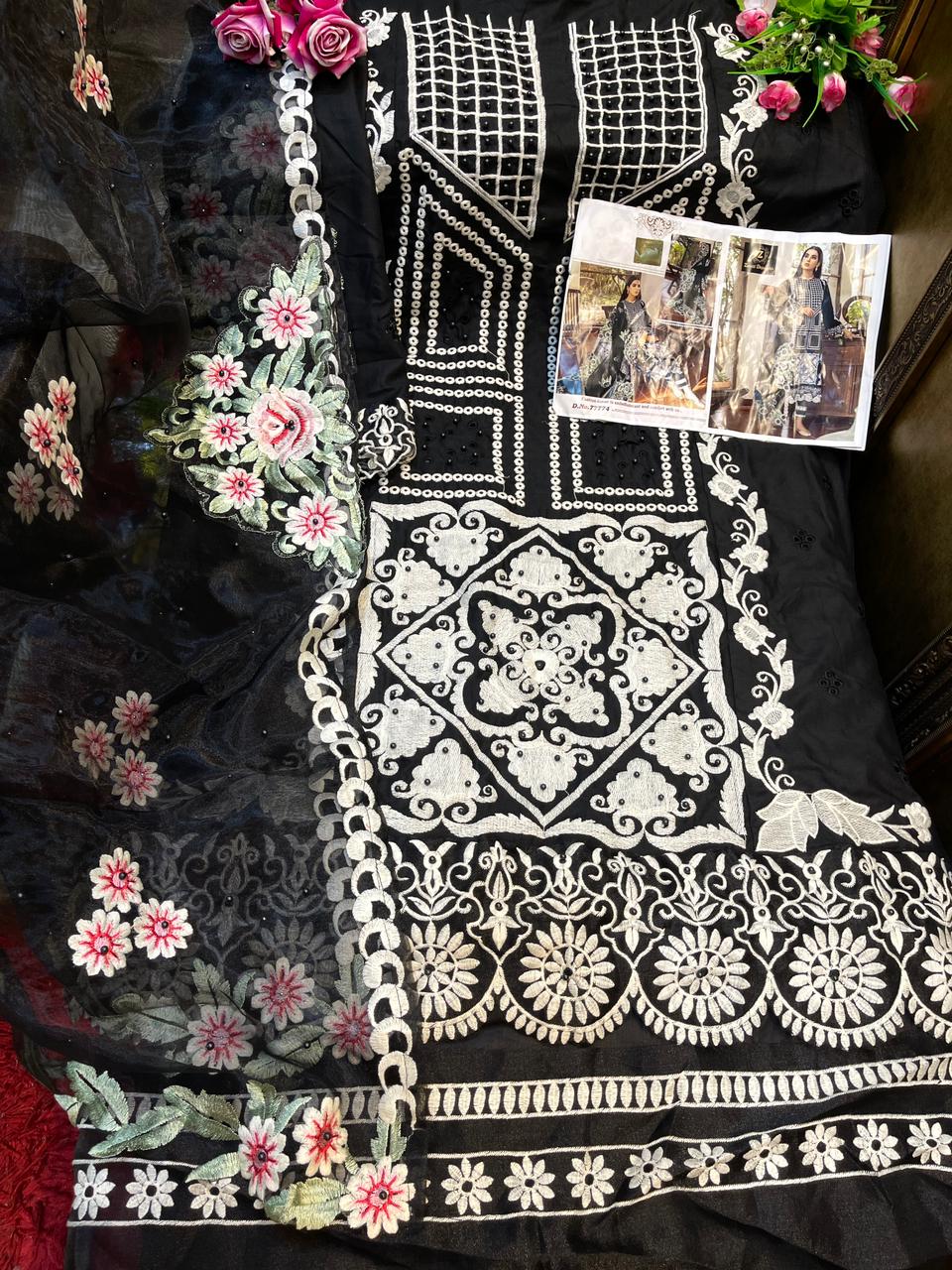 ZIAAZ HIT DESIGNS PAKISTANI DESIGNER PAKISTANI DRESS