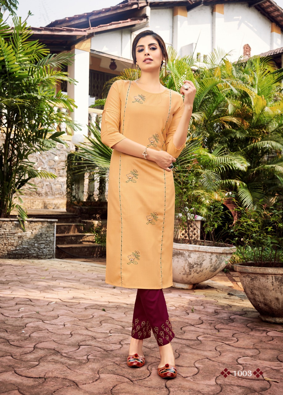 LILI KASTURI DESIGNER STYLISH WOMENS  KURTI WITH BOTTOM