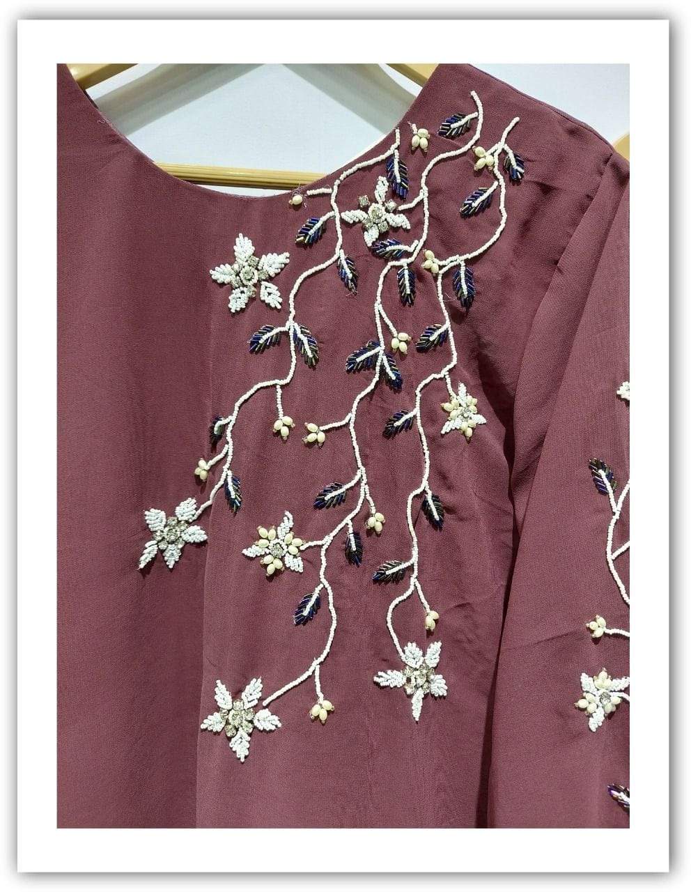 SAFA FASHION S F 976 LAXURY STYLISH TOP WITH CIGARETTE PANTS