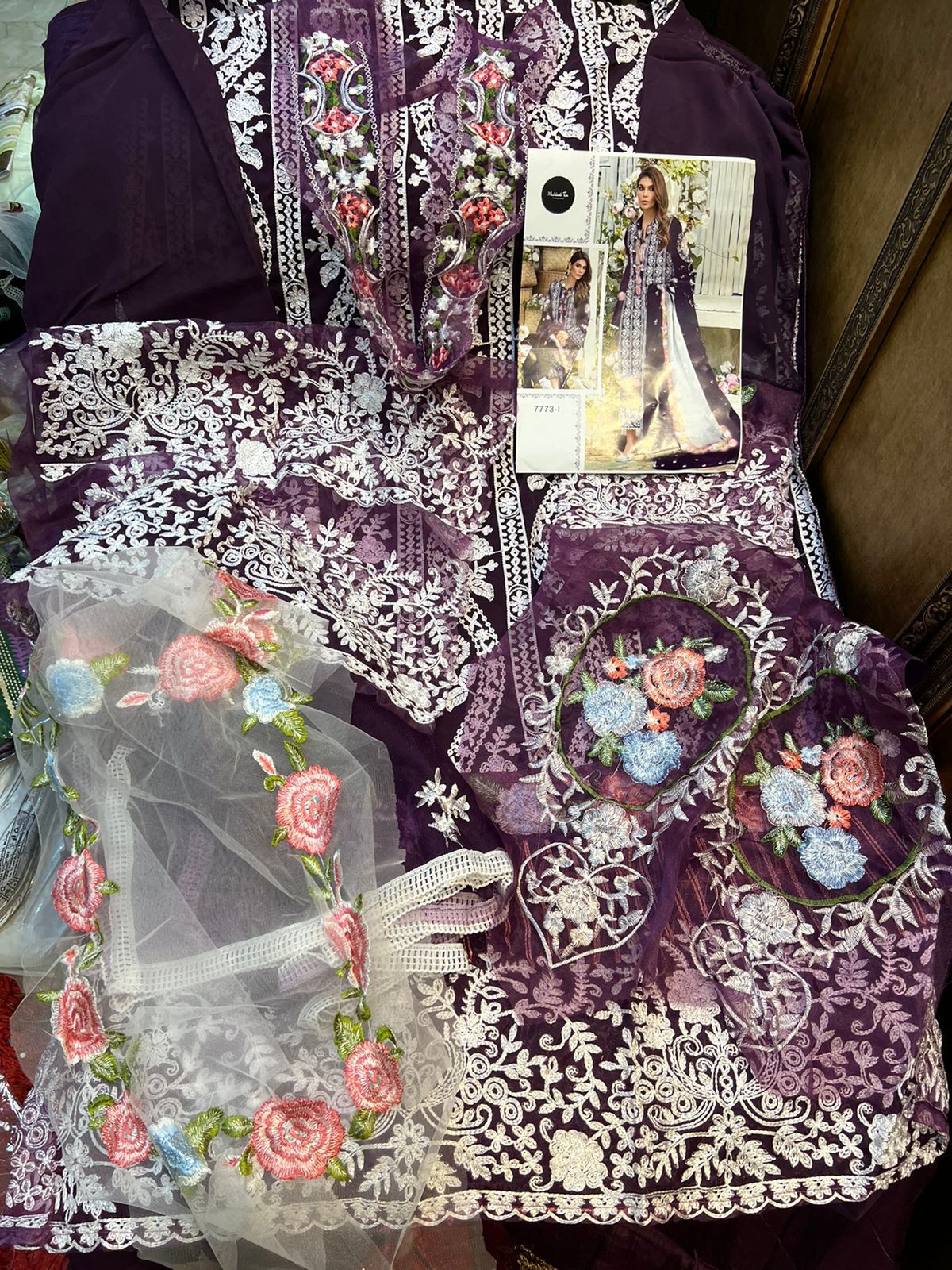 Mehboob Tex 7773 Colour Wholesale Pakistani Concept Dress