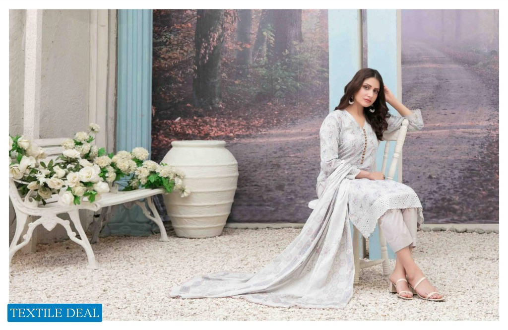 LAMIS SCHIFLLI EMBROIDERD DIGITAL PRINTED LAWN COLLECTION by TAWAKKAL FABRICS