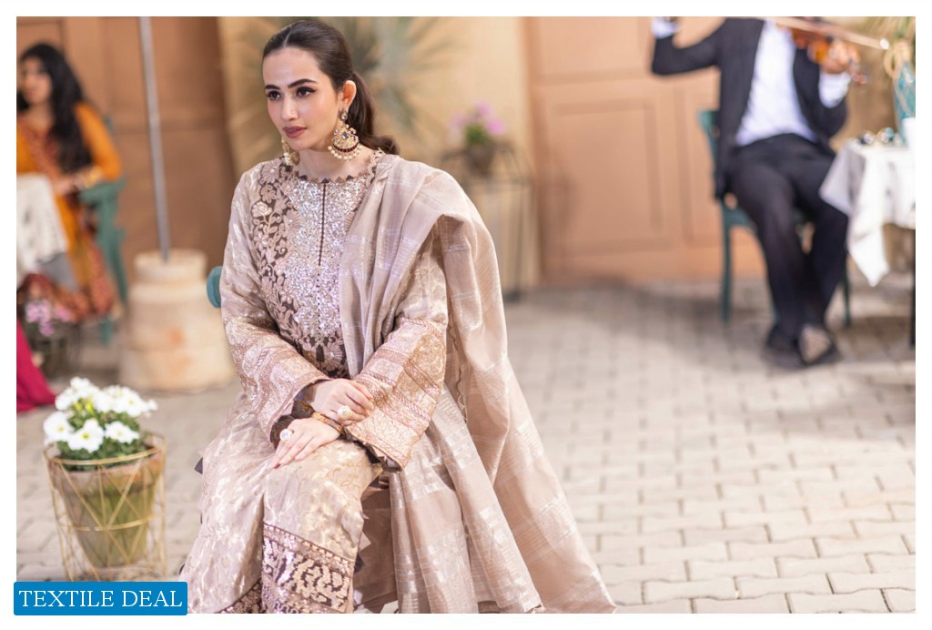 Alzohaib Mahiymaan Luxury Lawn Eid Edition Original Pakistani Salwar Suits