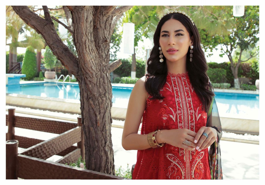 Ittehad By Faixa Faixal Naazaan 2022 Wholesale Lawn Pakistani Suits