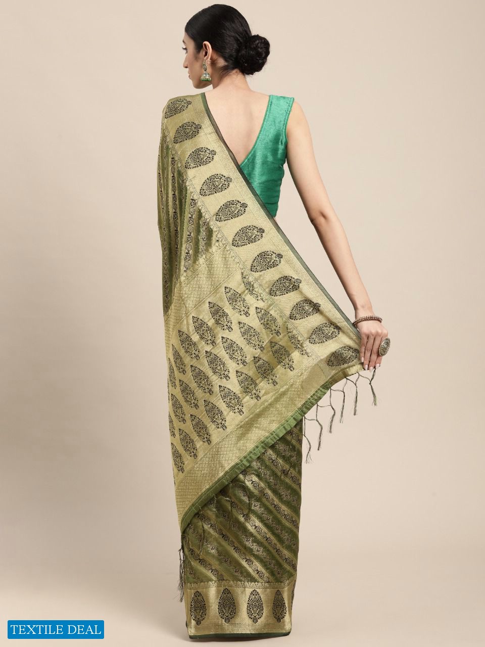 Krishna Fashion Natasha Wholesale Organza Ruch Pallu Indian Sarees