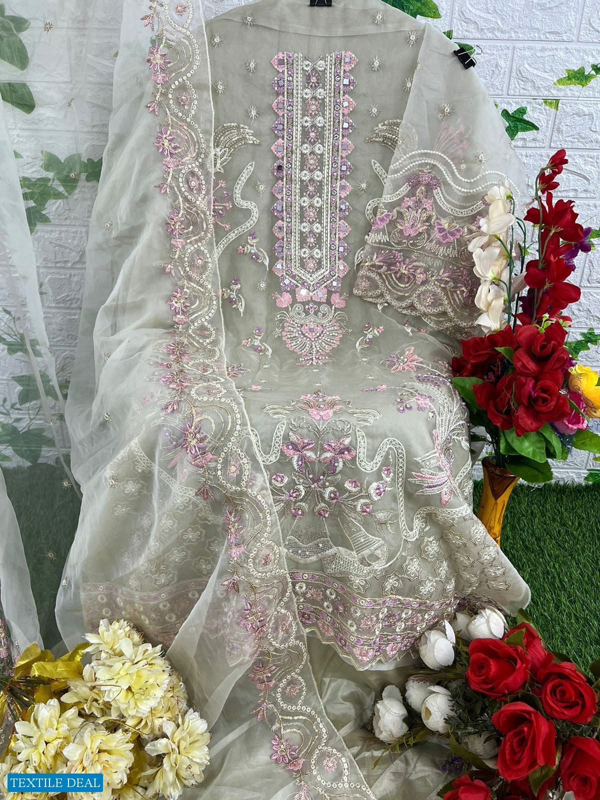 Deepsy D-1091 Wholesale Pakistani Concept Pakistani Suits