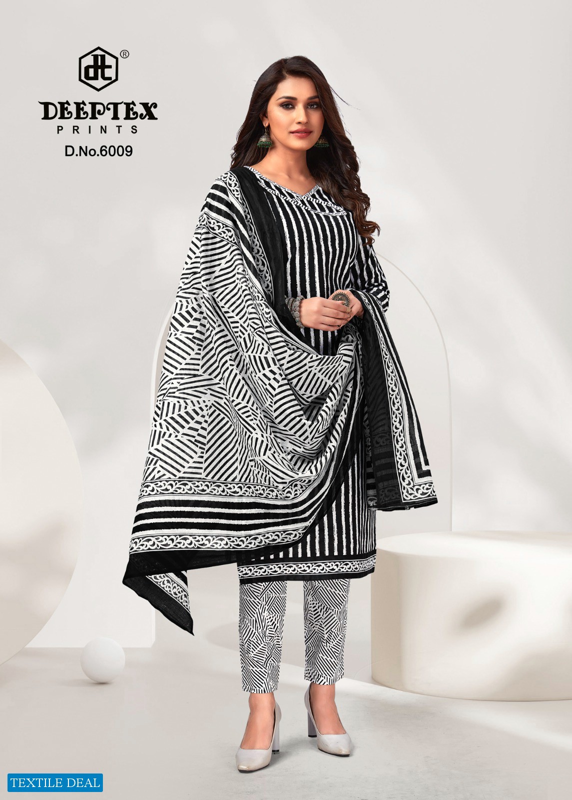 Deeptex Aaliza Black And White Special Cotton Printed Dress Material