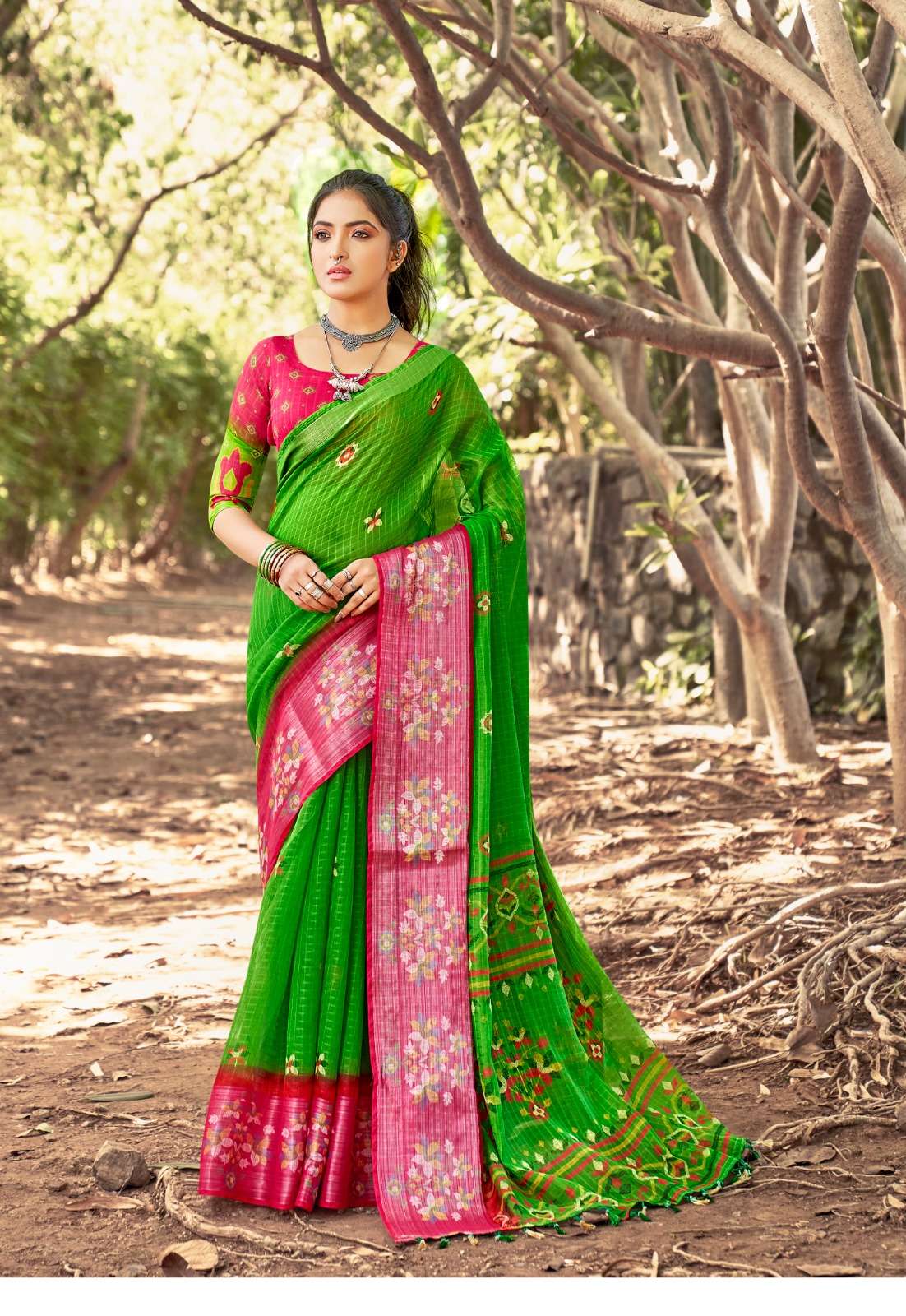 VINAMRA PRESENT VACANZA COTTON VOL 1 FANCY ADORABLE SAREES COLLECTION