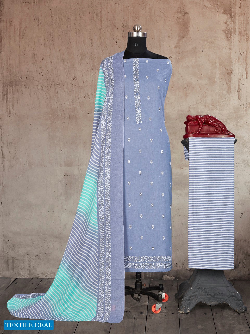 Bipson Muskaan 1429 Wholesale Cotton Lawn Print Dress Material