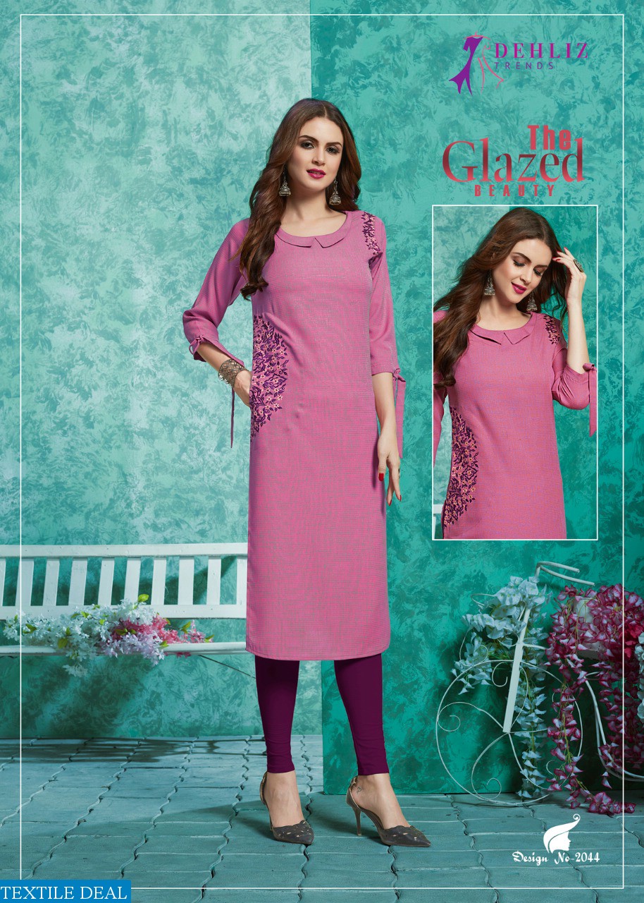 DEHLIZ TRENDS FROOTI RAYON SELF CHECKS CASUAL WEAR KURTI EXPORTER IN SURAT