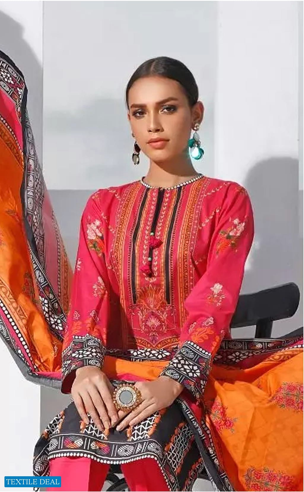 Gul Ahmed First Volume Of 2021 Wholesale Lawn Pakistani Dress