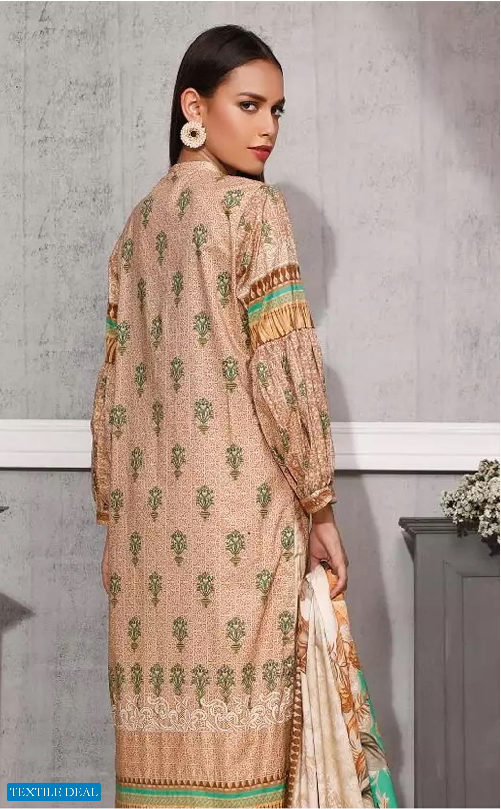 Gul Ahmed First Volume Of 2021 Wholesale Lawn Pakistani Dress