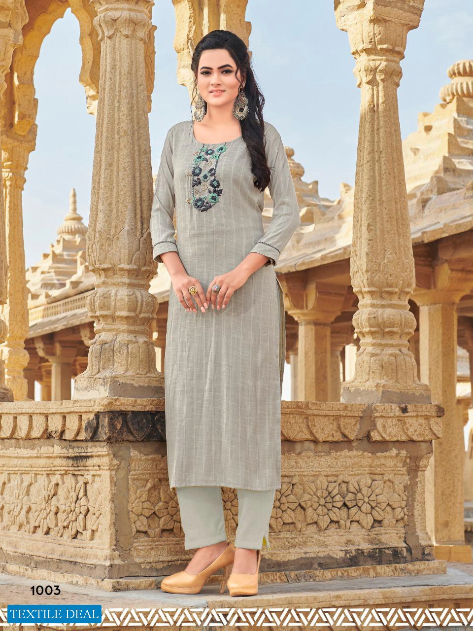 Rangkala Zoomree Wholesale Fancy Fabrics Tops