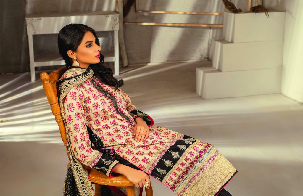 ZS RANGREZA PRINTED LAWN VOL 1 2020 ORIGINAL PAKISTANI SALWAR KAMEEZ